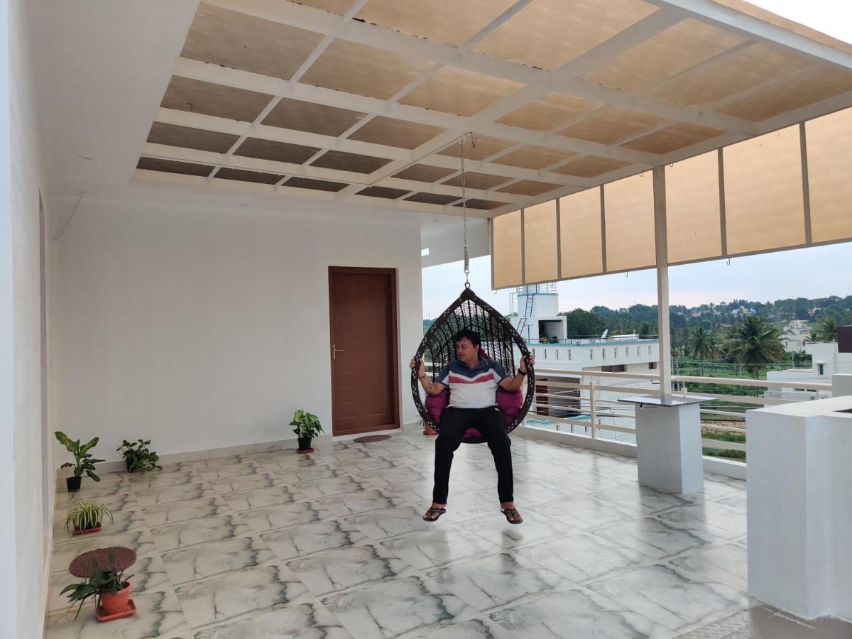 Skyhouse Homestay Майсур Экстерьер фото